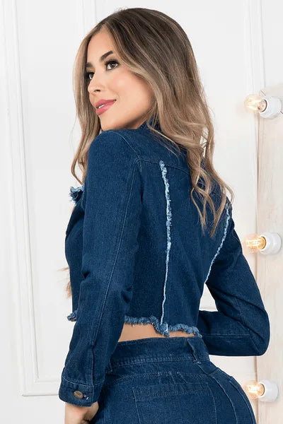 Chaqueta Denim Azul Oscuro Desflecada Ref. 723 – Diseño en Tendencia con Corte en Espalda